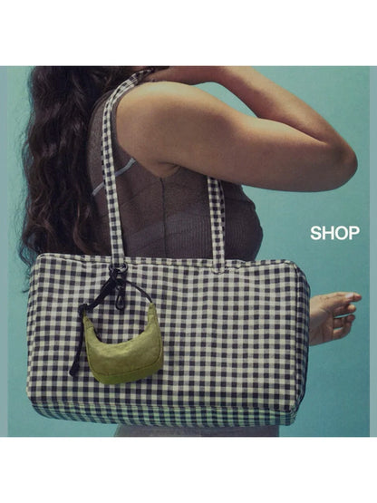 BAGGU Large Square Shoulder Bag Horizontal Casual Canvas Top-Handle Handbag Simple Leisure Bowler Bag for Everyday Use