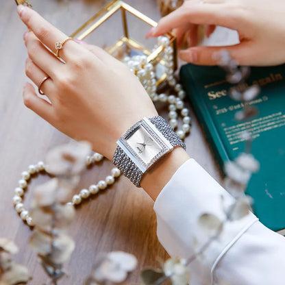 Luxury Fashion Gold watches for women Large Dial Delicate Bracelet Quartz womens watch Water Resistant reloj mujer