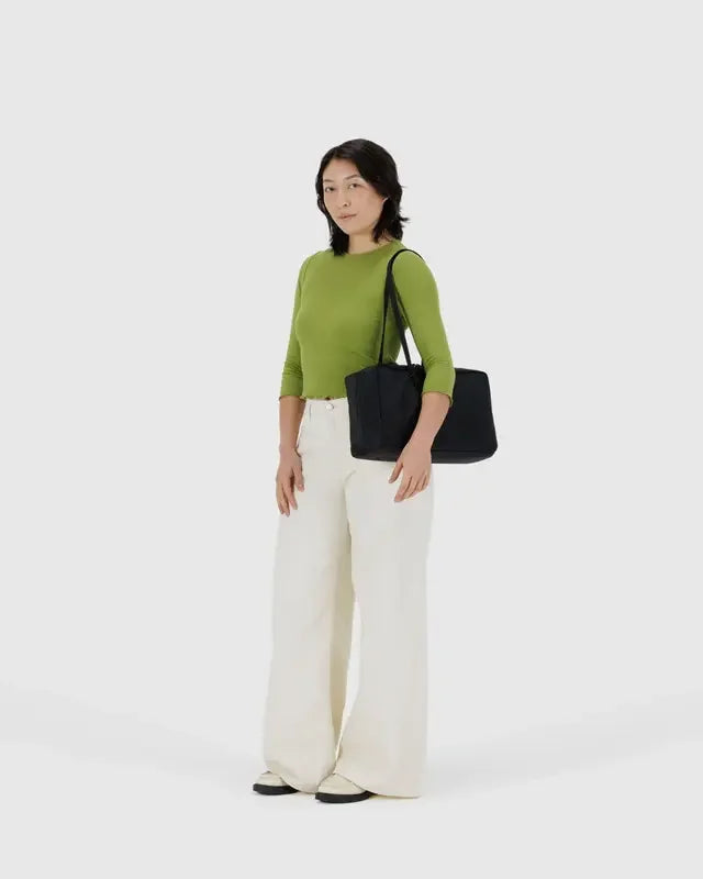 BAGGU Large Square Shoulder Bag Horizontal Casual Canvas Top-Handle Handbag Simple Leisure Bowler Bag for Everyday Use